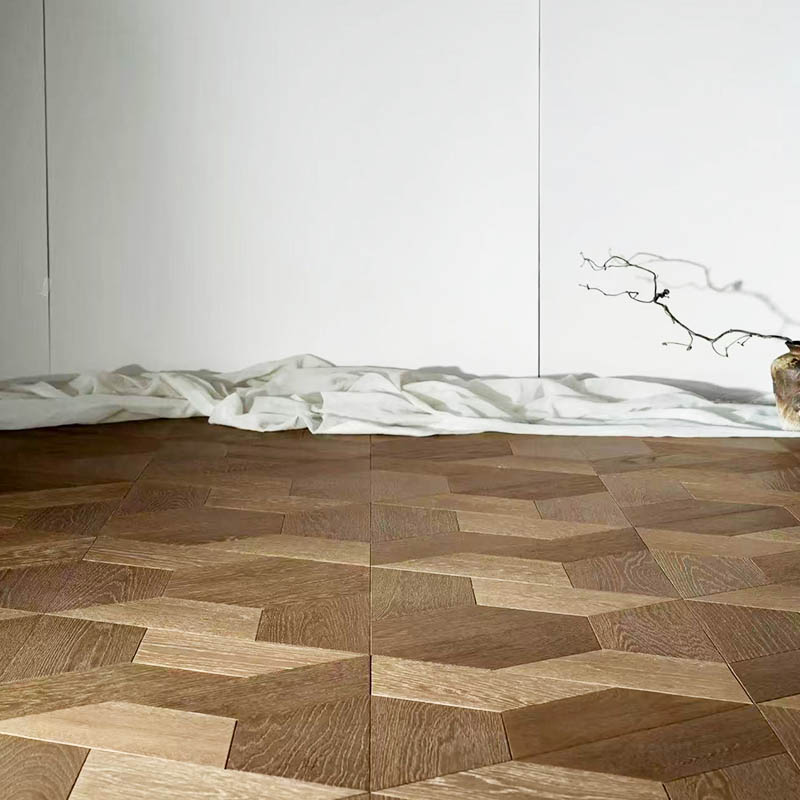 Quadrilateral Patterned Laminate Flooring