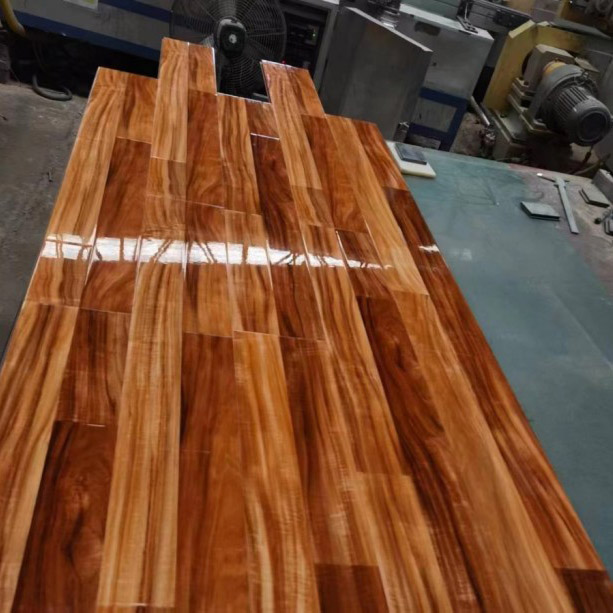 Piano Lacquer Laminate Flooring